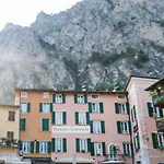 Palazzo Garibaldi 3*