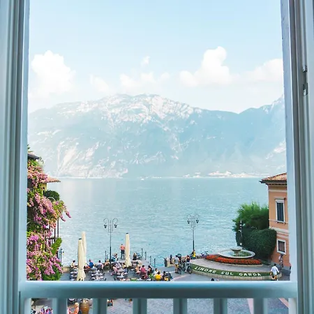 Couette-café Palazzo Garibaldi Limone sul Garda