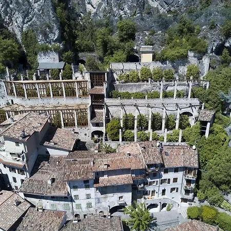 Palazzo Garibaldi Bed & Breakfast 3*